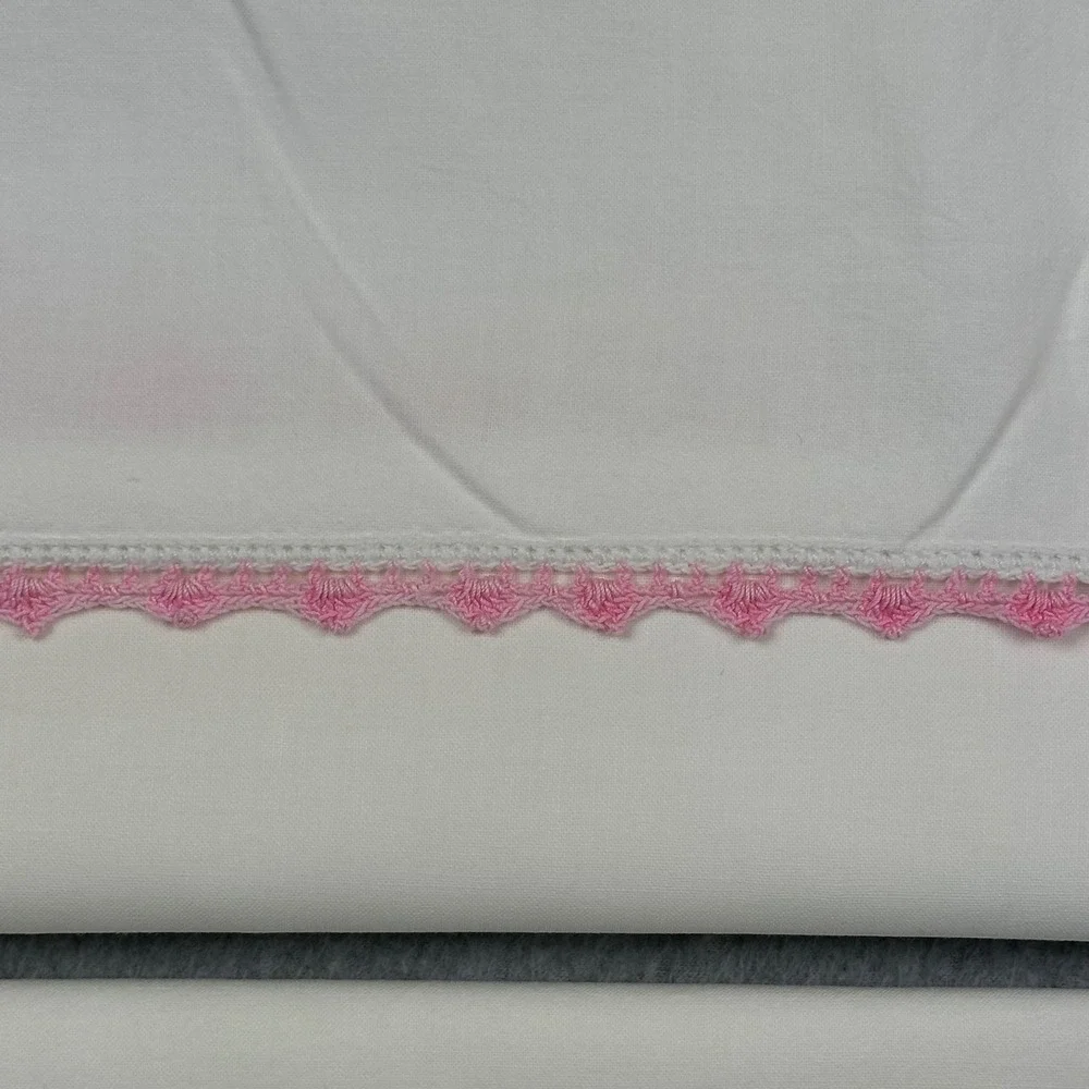 Vintage White Pillowcase Pair Pink Crochet Lace Trim Floral Medallion 20x32